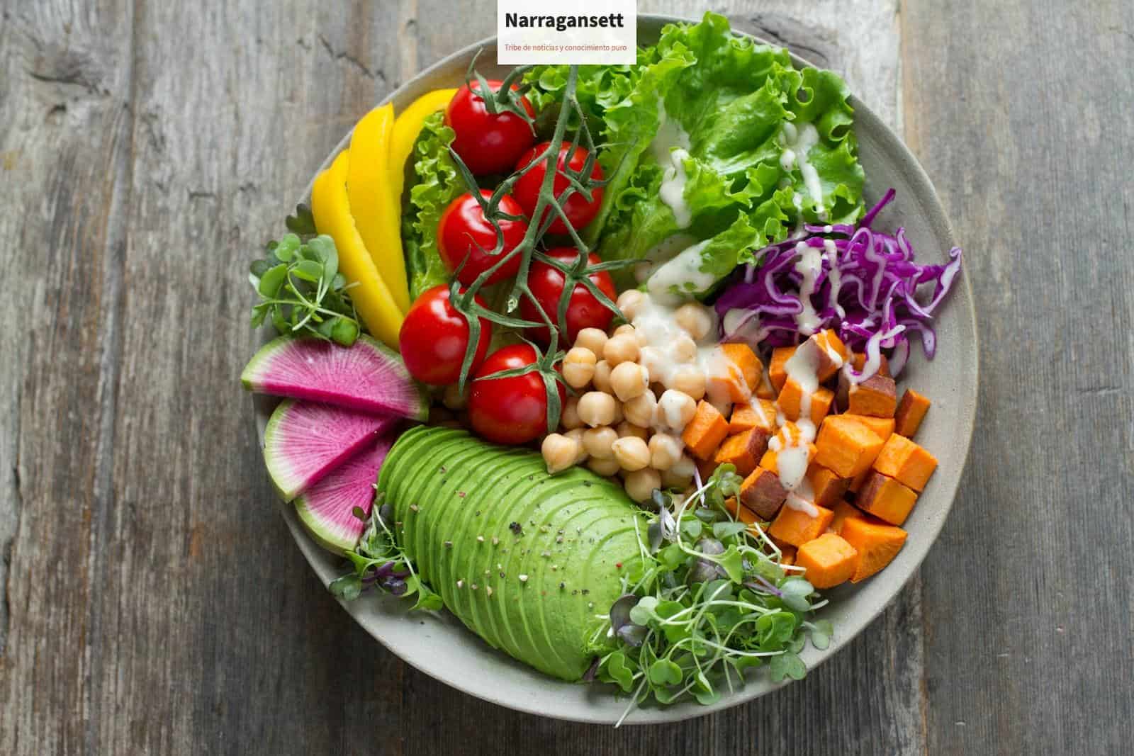 bowl of vegetable salads