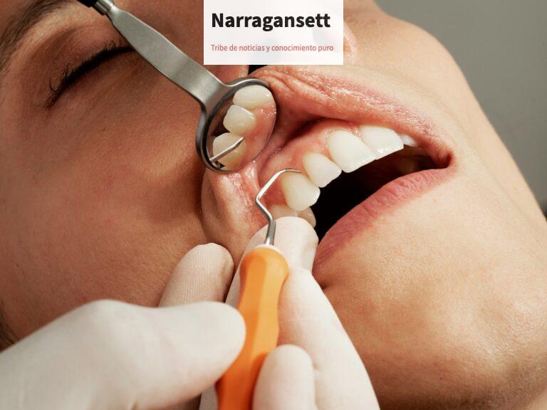 Cómo cuidar tus prótesis de dientes para garantizar su duración y comodidad