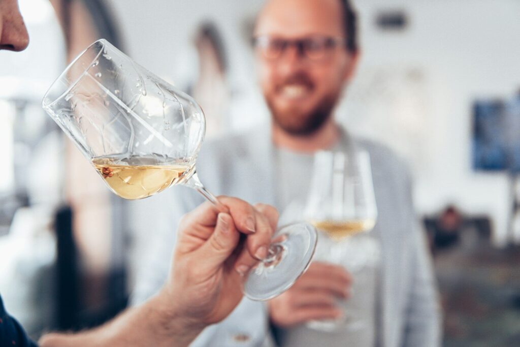 disfrutar de una cata de vinos